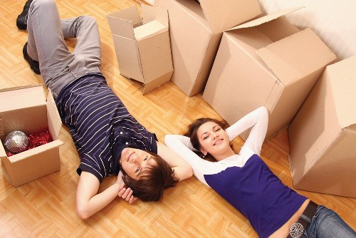Safety notice and orderly storage environment