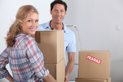 Organised mobile self storage solution for Stepney households